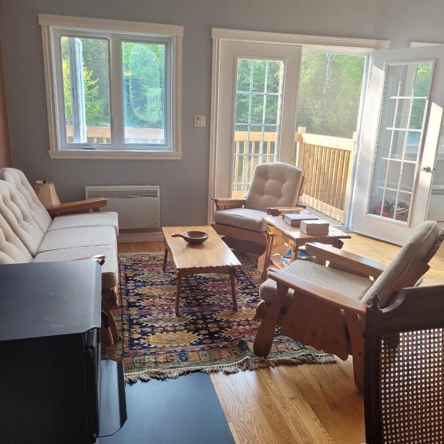 Le Jasmin Complet Riviere Kayak Nature Chalet Saint-Paulin