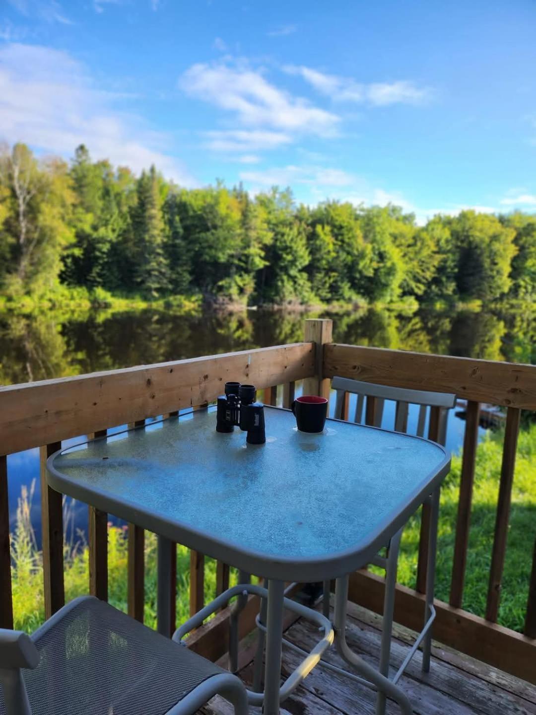 Le Jasmin Complet Riviere Kayak Nature Chalet *